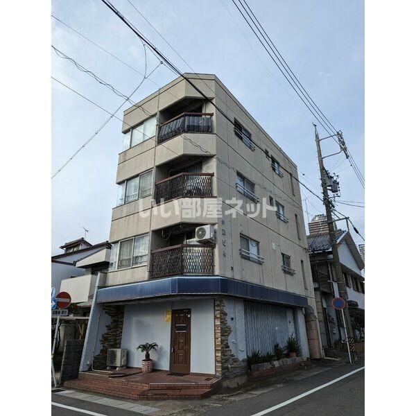 伊藤ビルの外観画像