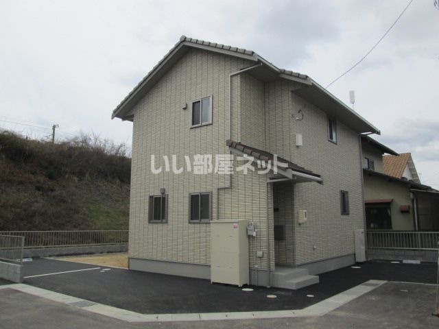ラフィーネ西阿知Ⅱ Fの外観画像