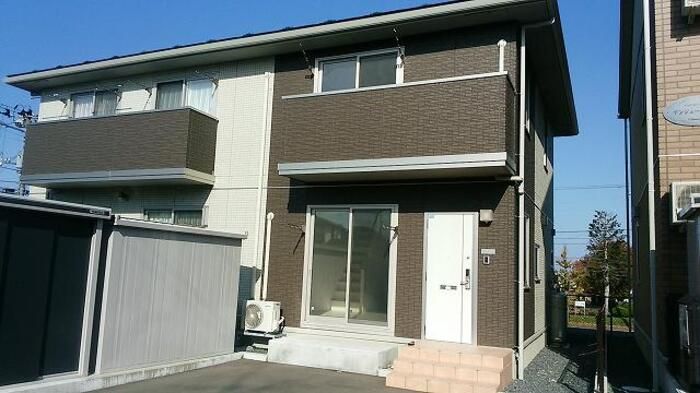 旭ヶ丘貸家の外観画像