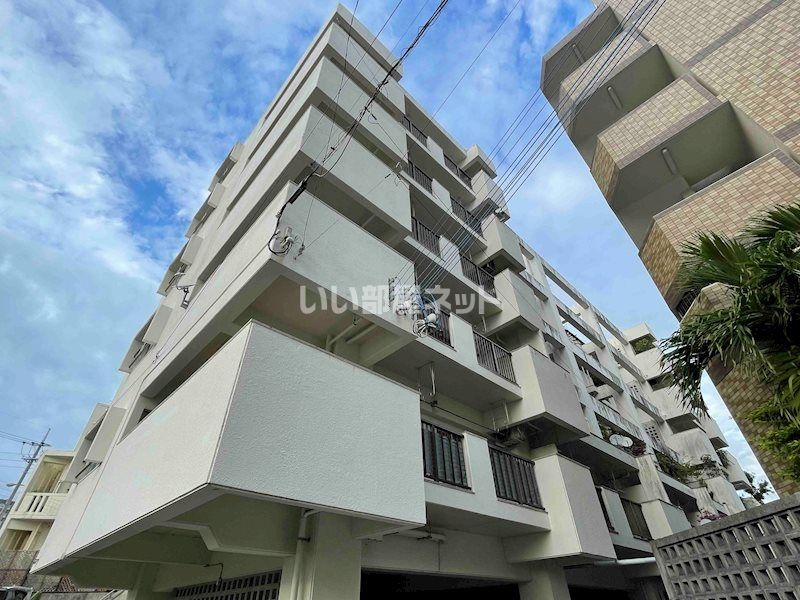 ロイヤルマンション松川の外観画像