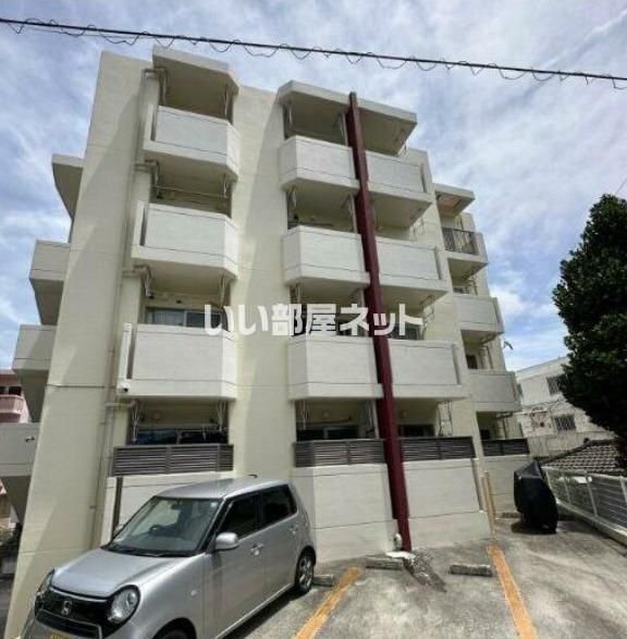 Glanz楚辺の外観画像