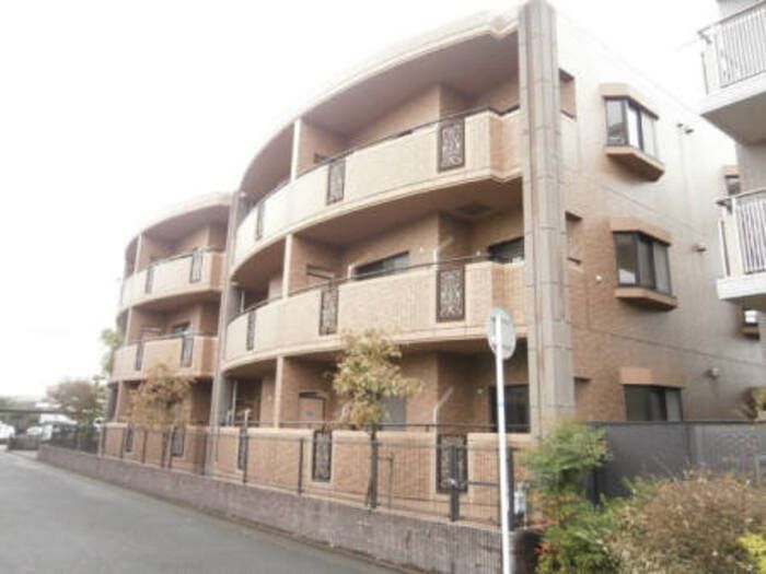 メゾンドームの外観画像