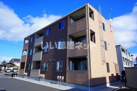 アヴァンティ ソプラの外観画像