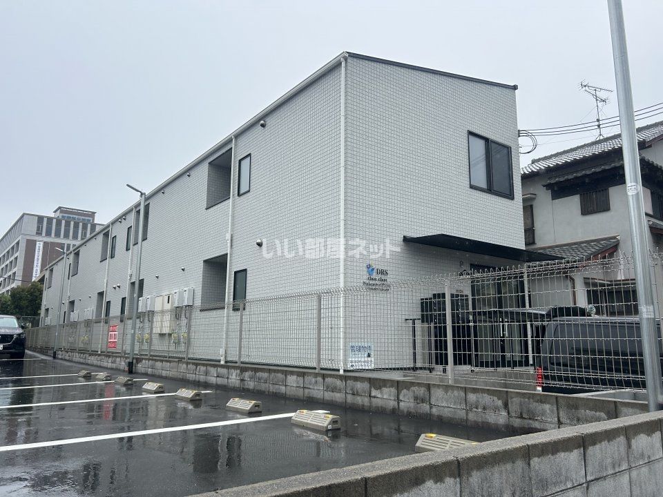 chou chou Nakamiya WESTの外観画像
