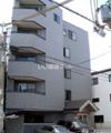 プラスワンの外観画像