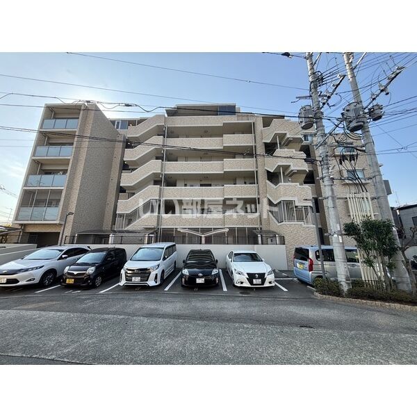 エイリックスタイル大野城クオリアの外観画像