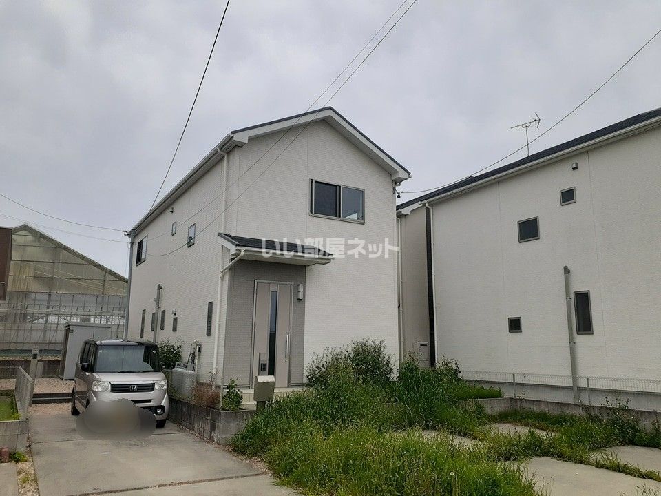 小田渕町二丁目貸家の外観画像