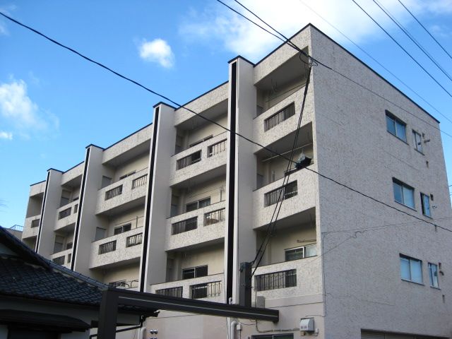 山惣マンションの外観画像