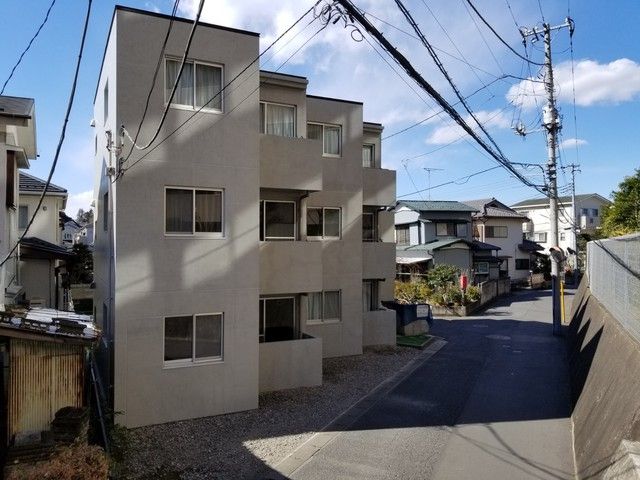 パイナリーの外観画像