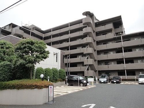 コスモ上尾ロイヤルフォルムの外観画像