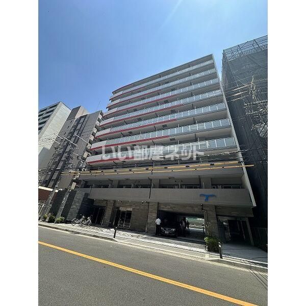 セレニテ江坂ミラクの外観画像