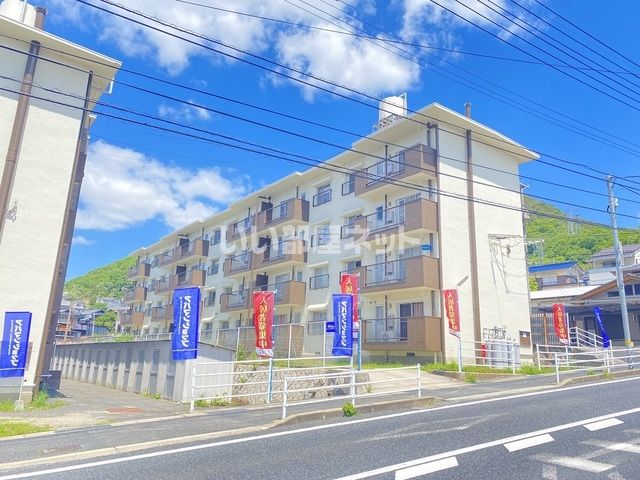 ヴィラナリー三原3号館の外観画像