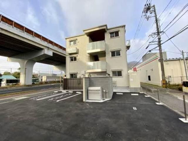 アヴニール五日市中央の外観画像