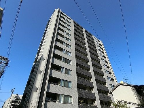 サーパス栗林公園レジデンスの外観画像