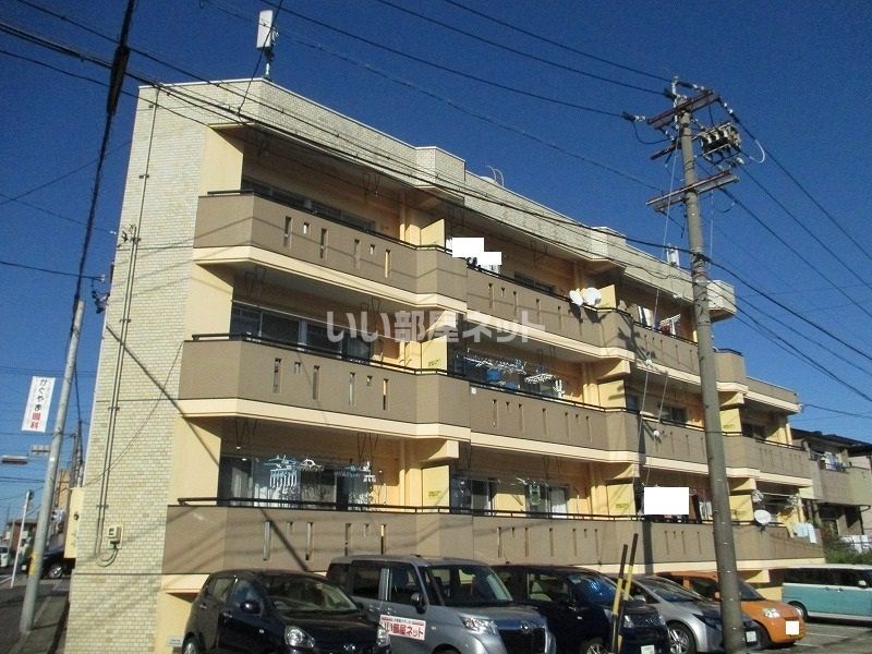 アイエスビル高間の外観画像
