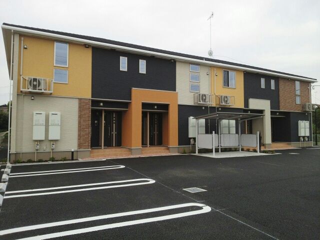 ラ・カンパーニャの外観画像