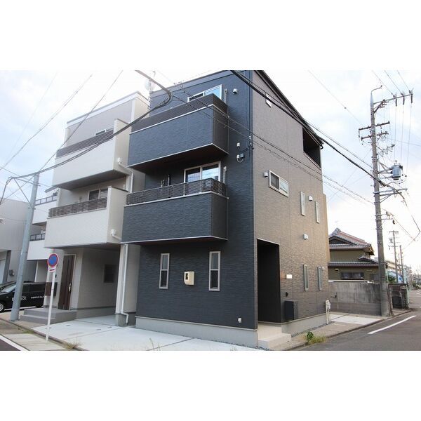 リーブルファイン高畑 2号棟の外観画像