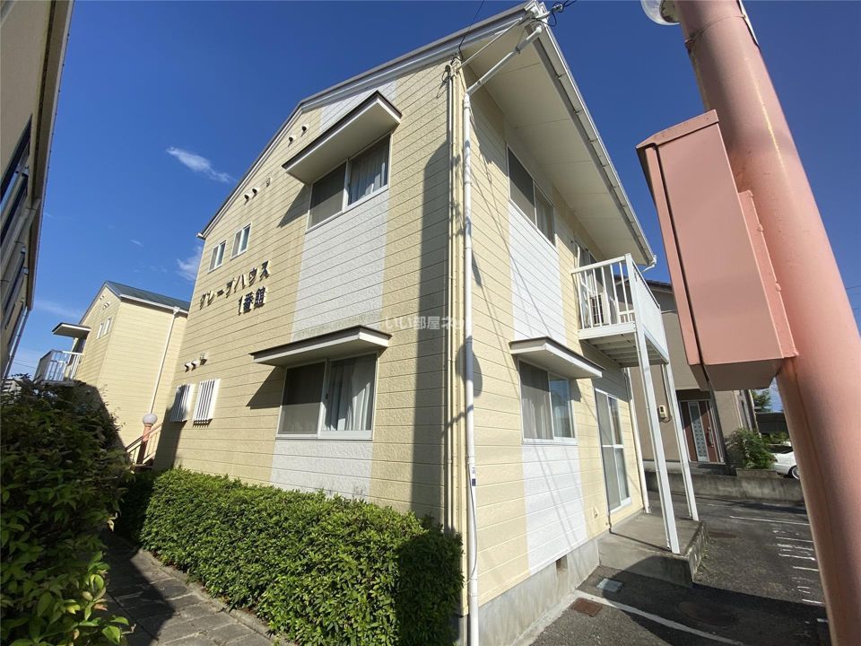 グレープハウス一番館の外観画像