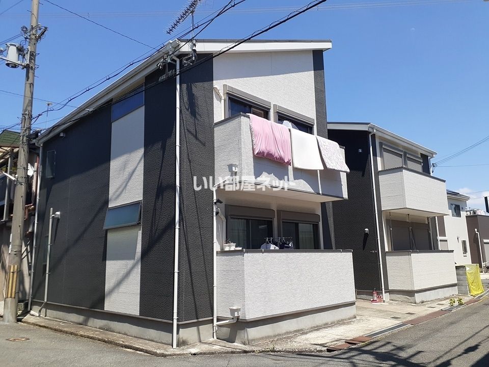 コニシハイツの外観画像
