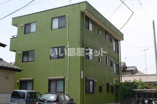 ウエストガーデンの外観画像