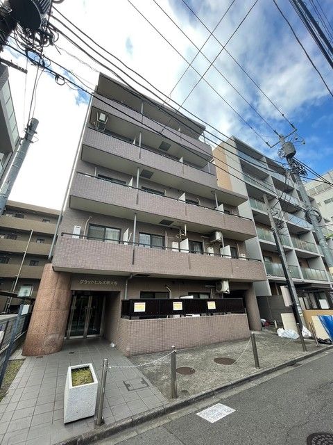 グラッドヒルズ明大前の外観画像