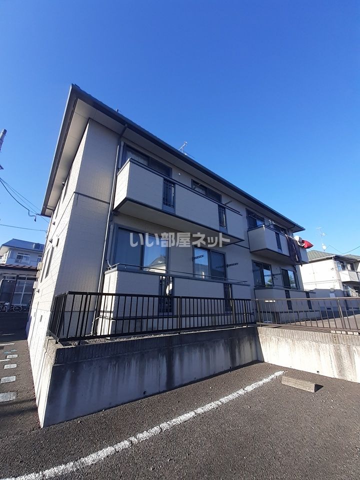 シャインベルBの外観画像