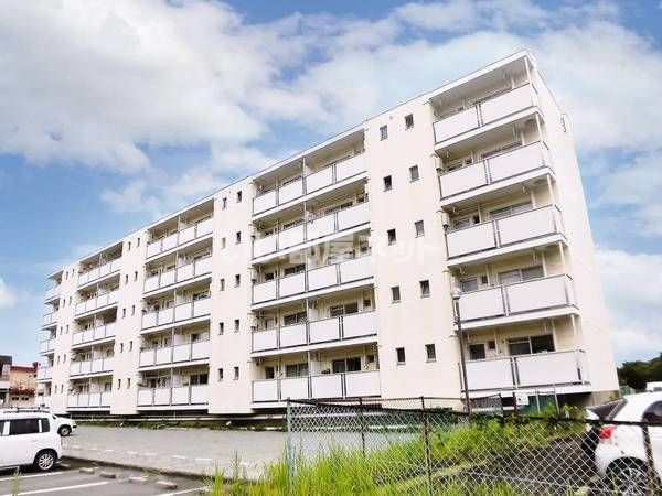 ビレッジハウス安楽島1号棟の外観画像