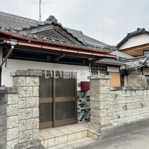 愛媛県西条市戸建ての外観画像