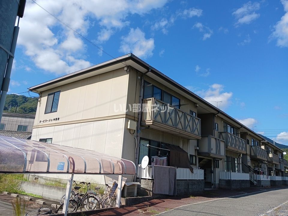 ボービラ―ジュ中野東B棟の外観画像