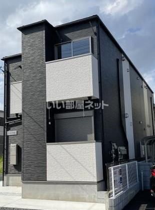 シャルマン春日部の外観画像