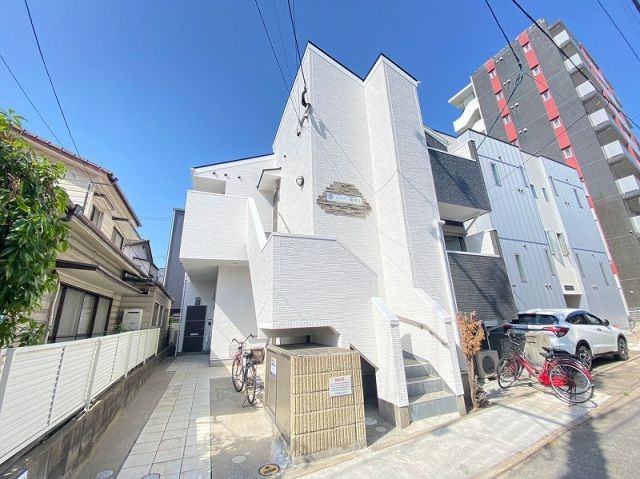 コンフォートベネフィス箱崎10の外観画像