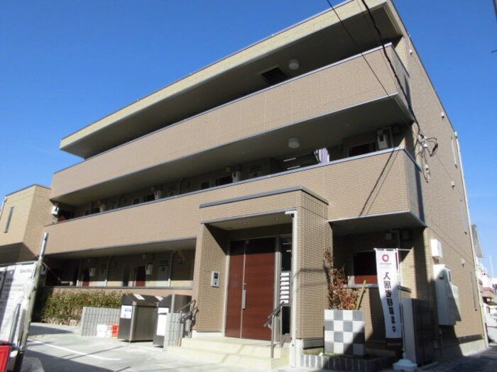 クレイドルの外観画像
