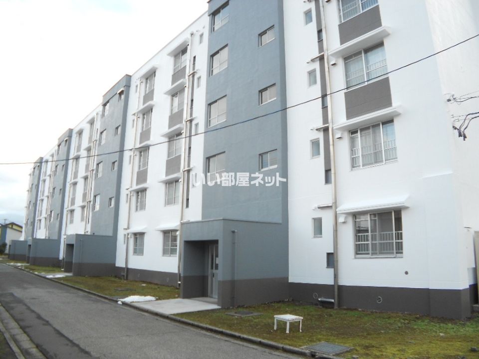 FLORA kitakata 2号棟の外観画像