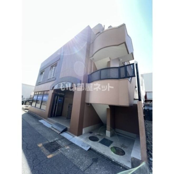 ST-ONEの外観画像