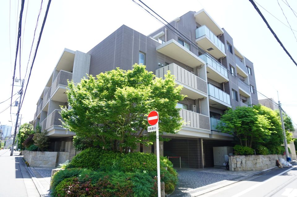 ザ・パークハウス市谷加賀町の外観画像