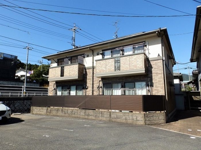 ラフィネ速谷 A棟の外観画像