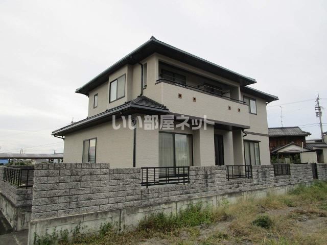 小松町新屋敷甲2289-4戸建貸家の外観画像