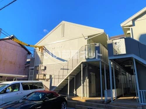 シオンハイツⅡの外観画像