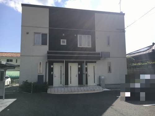 シャーメゾンポムの外観画像