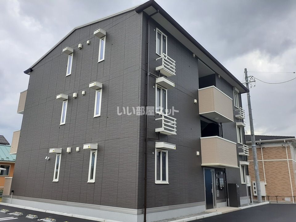 M.SOLANA(エム・ソラーナ)の外観画像