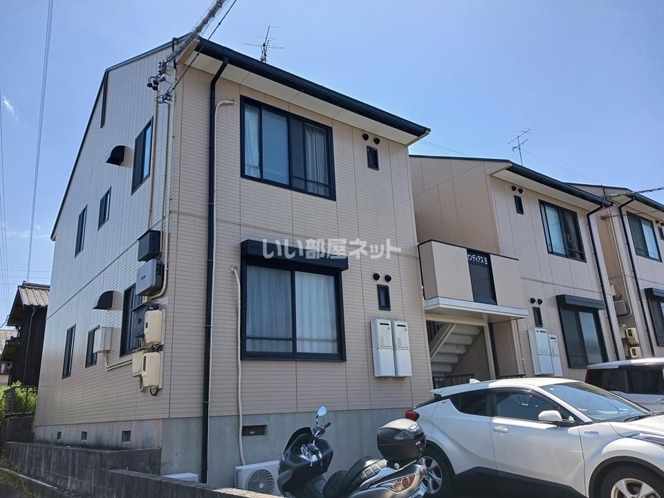 サンディアス B棟の外観画像