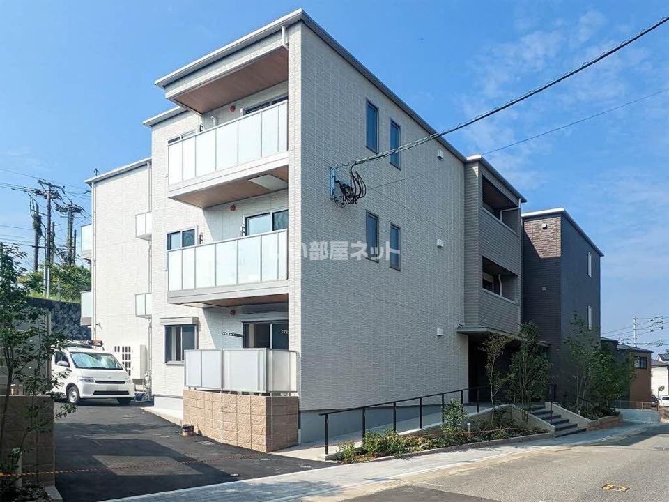 シャーメゾンステージ松山の外観画像