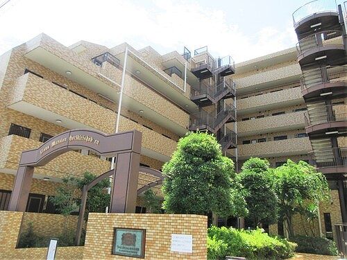 ライオンズマンション堀切菖蒲園の外観画像