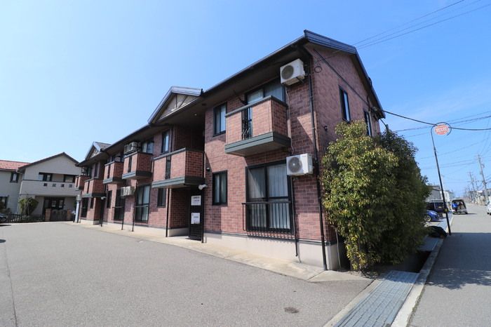 パークハイム・諸江の外観画像