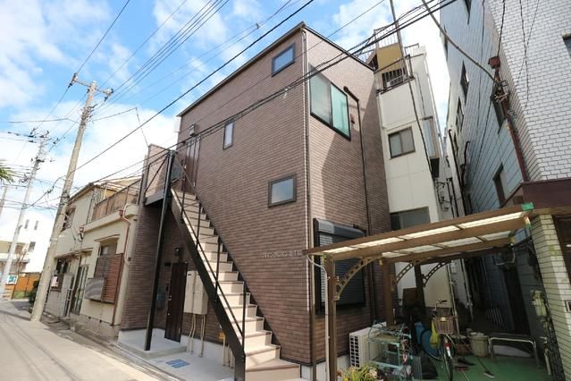 パインクレイン北千住の外観画像