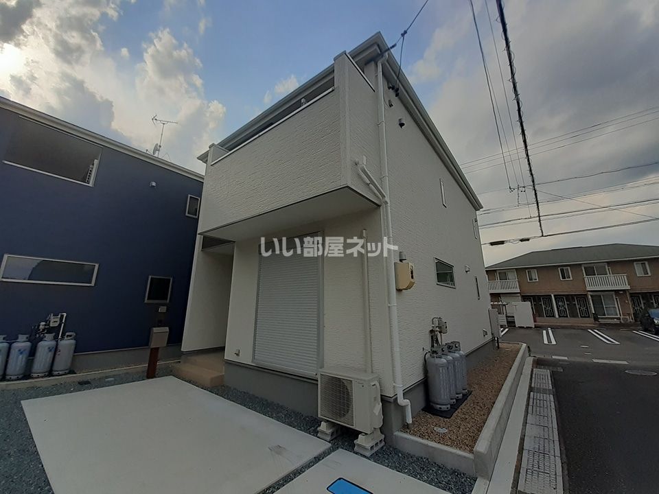 リーブルファイン長太栄町 2号棟の外観画像