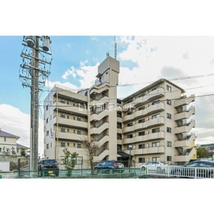 シーズンコート甚目寺の外観画像