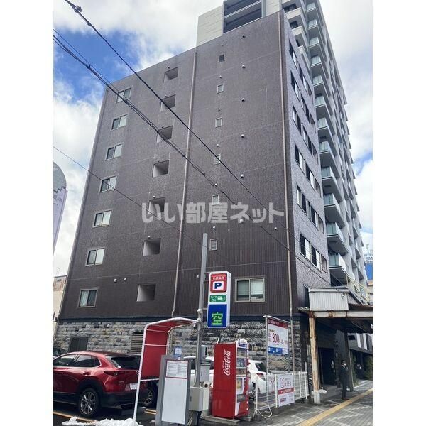 AZMONDの外観画像