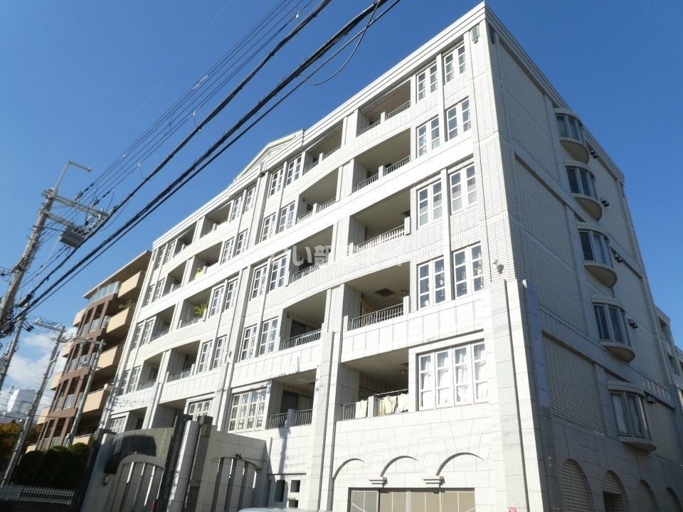 フロレアールくれはの外観画像