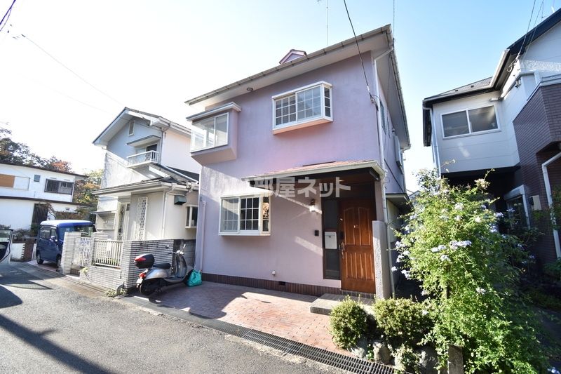 玉川学園6丁目貸家の外観画像